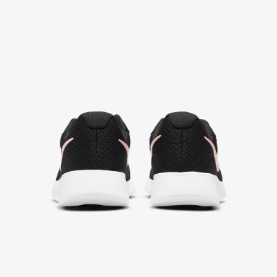 WMNS TANJUN
