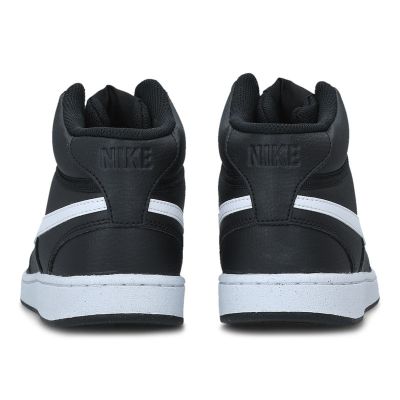 NIKE COURT V