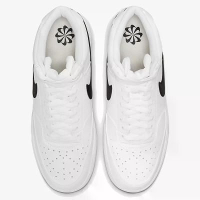 NIKE COURT V