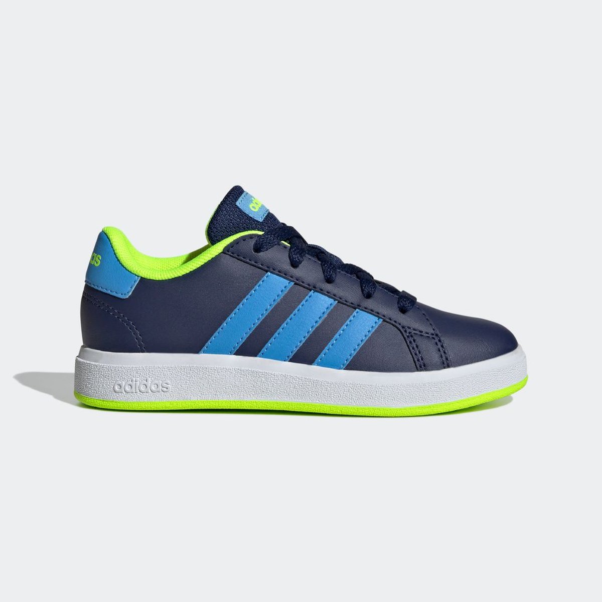 PATIKE ADIDAS