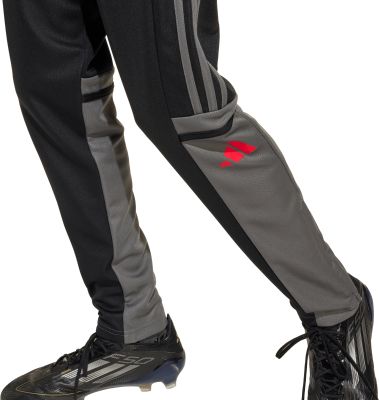 DONJI DIO ADIDAS TRENERKA SQ25 TR PNT Y