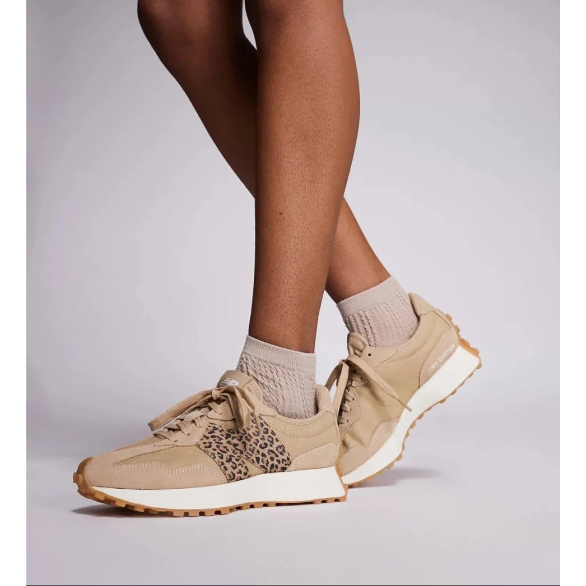 PATIKE NEW BALANCE 327